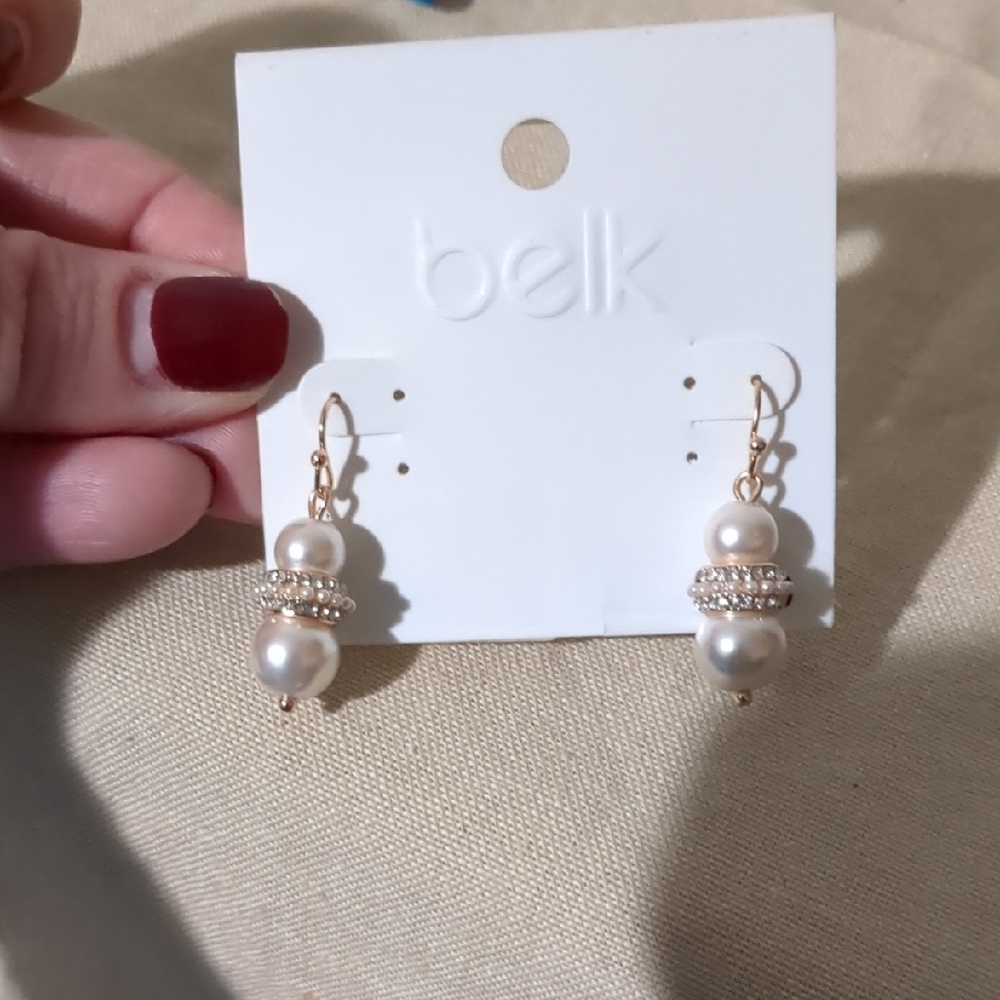 Belk Gold and Cream Pearl Drop Earrings